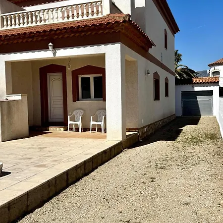 Holiday home Apartbeach Menorca Barbacoa Y Piscina