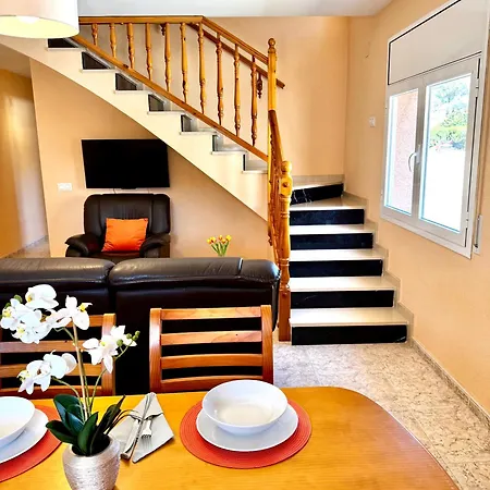 Tatil Evi Casa Menorca Barbacoa Y Piscina